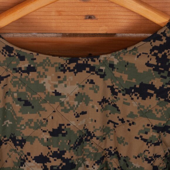 Wiggy's Woobie Liner Jacket in MARPAT Camo / Coyote Tan - Men's LG Made in USA - Picture 6 of 8